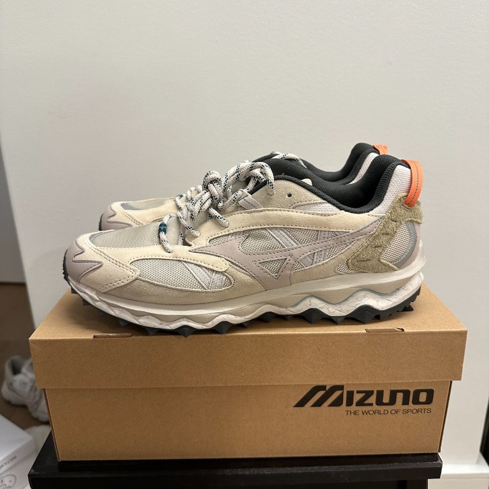 Mizuno Wave Mujin TL GTX 'NOMAD' Silver Cloud, White Sand & Cedar